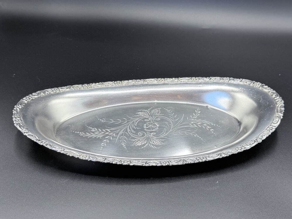 Antique Forbes Silver Co No 31 Quadruple Plate Oval Serving Tray 13”